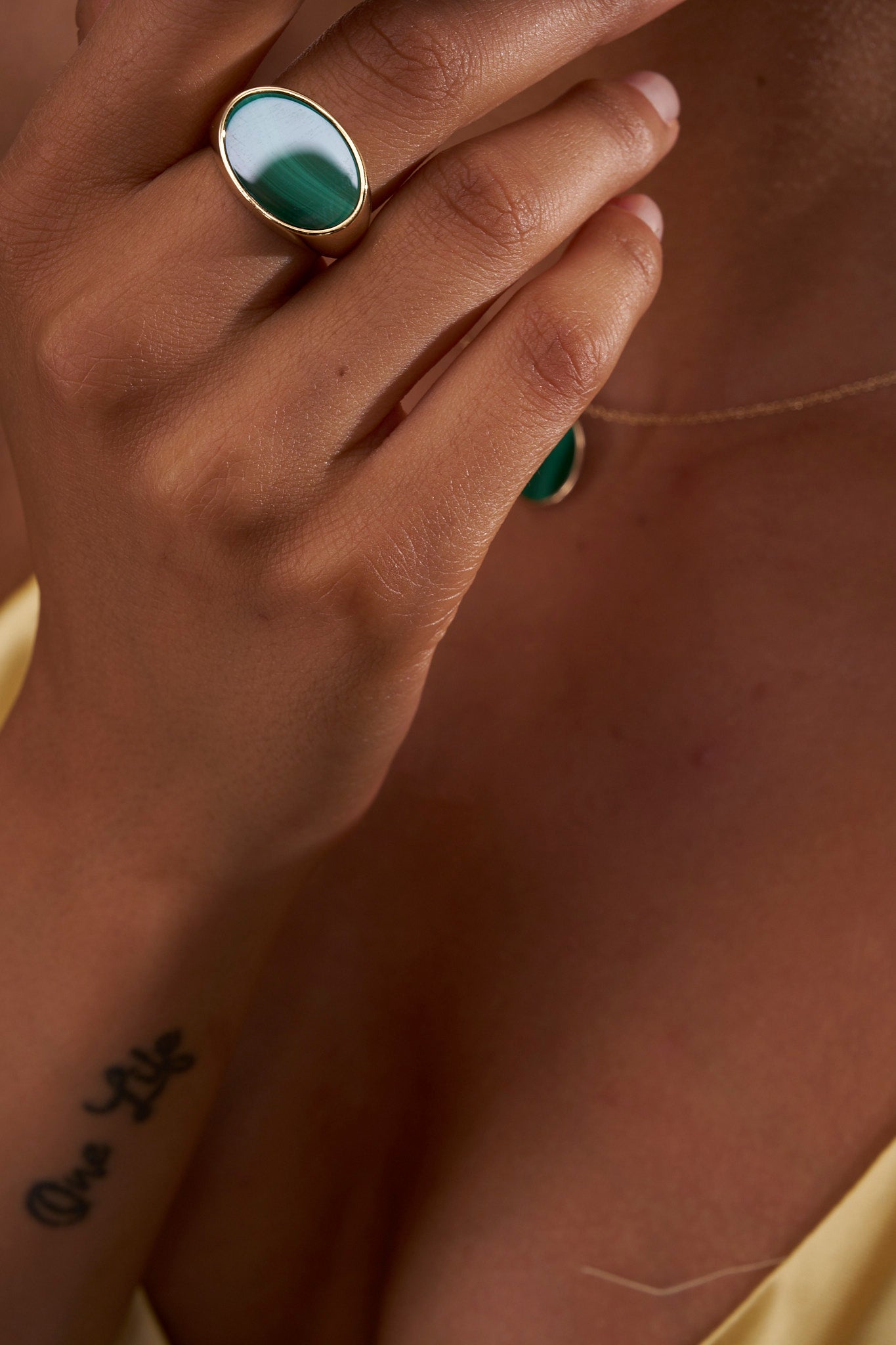 ANELLO CON MALACHITE NATURALE
