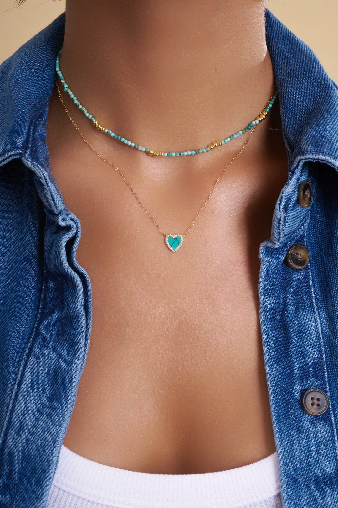 COLLANA TURQUOISE E DETTAGLI DORATI