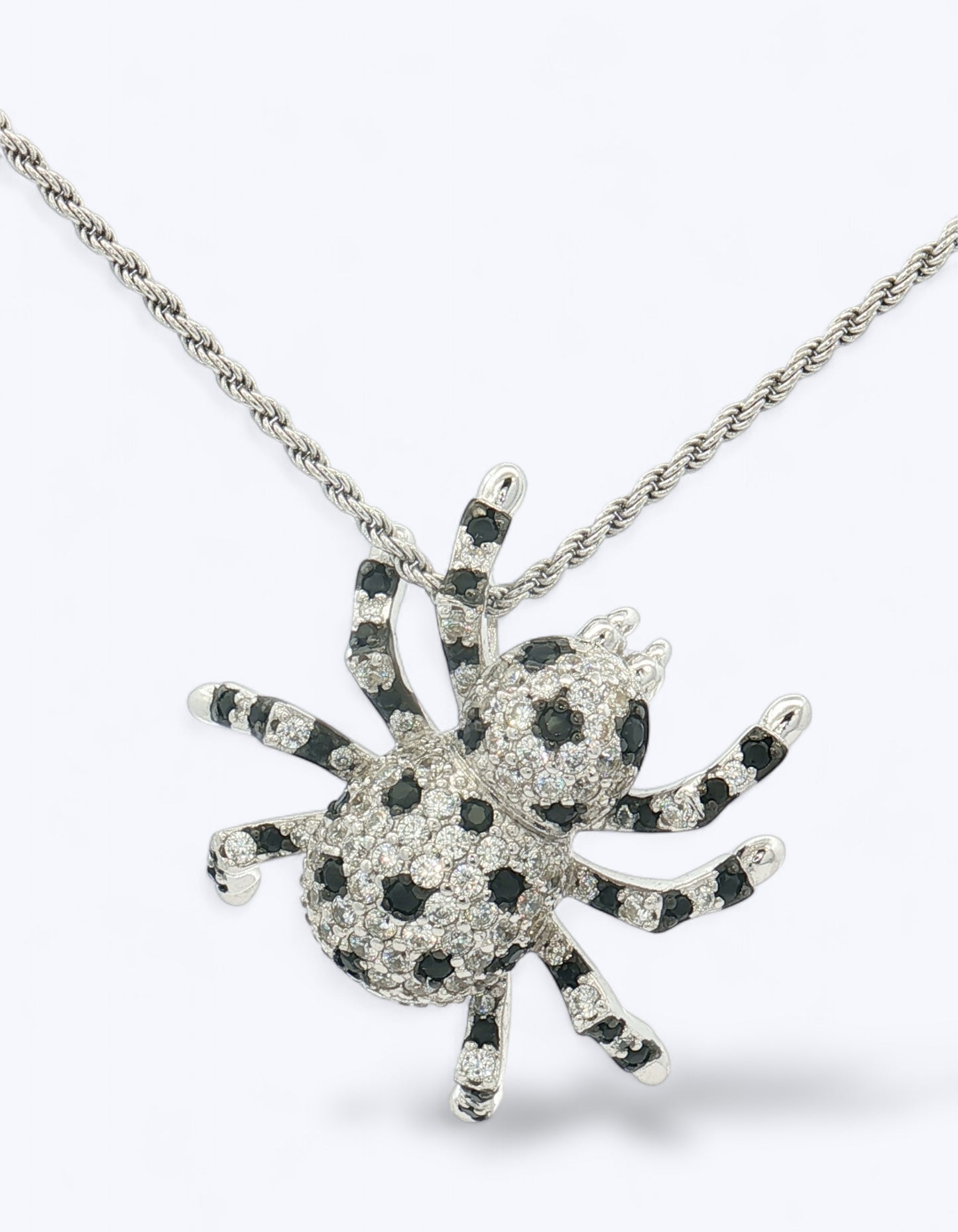 PENDENTE RAGNO CON PAVE' DI ZIRCONI