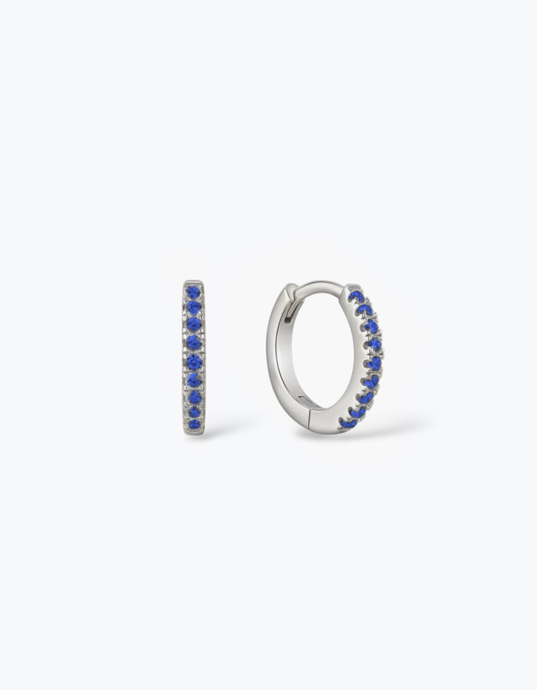 ORECCHINI HOOP CON ZIRCONI