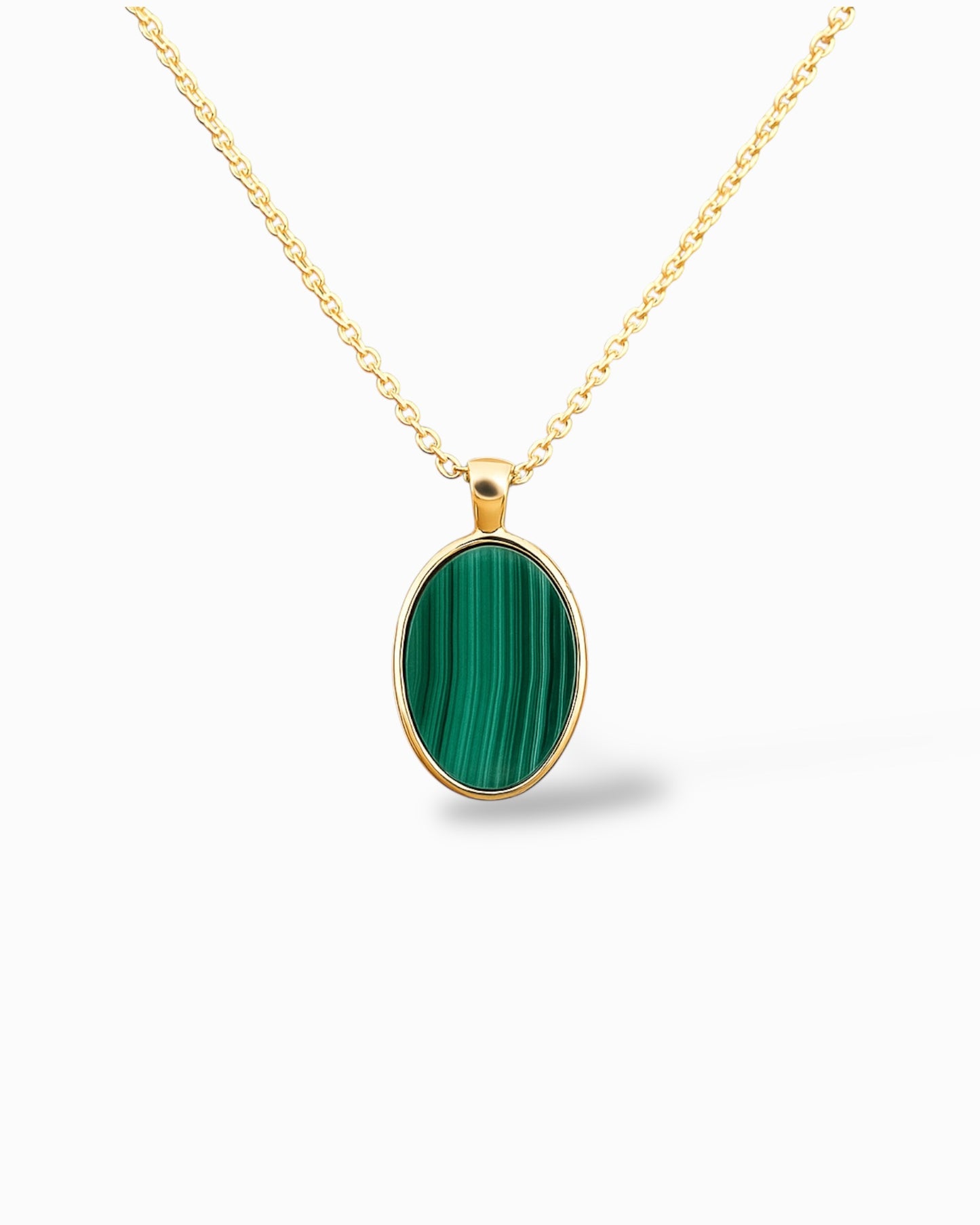 COLLANA CON PENDENTE OVALE IN MALACHITE NATURALE