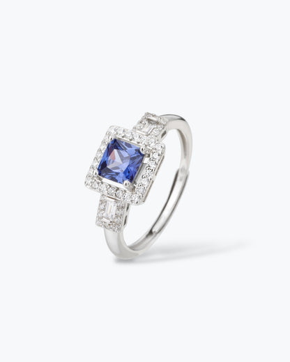 ANELLO IN ARGENTO TAGLIO QUADRATO CON CORINDONE SINTETICO