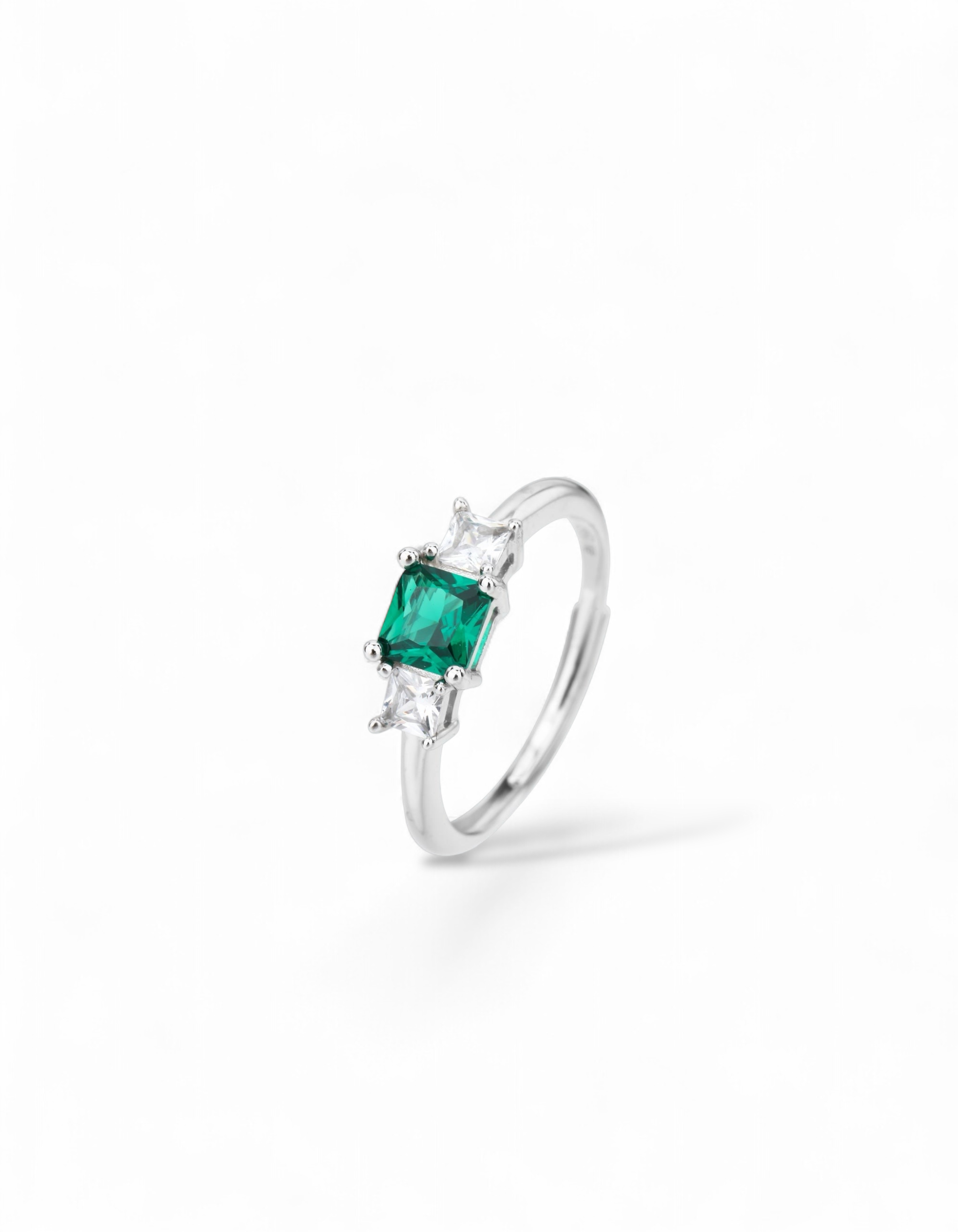 ANELLO CON ZIRCONE CENTRALE COLORATO