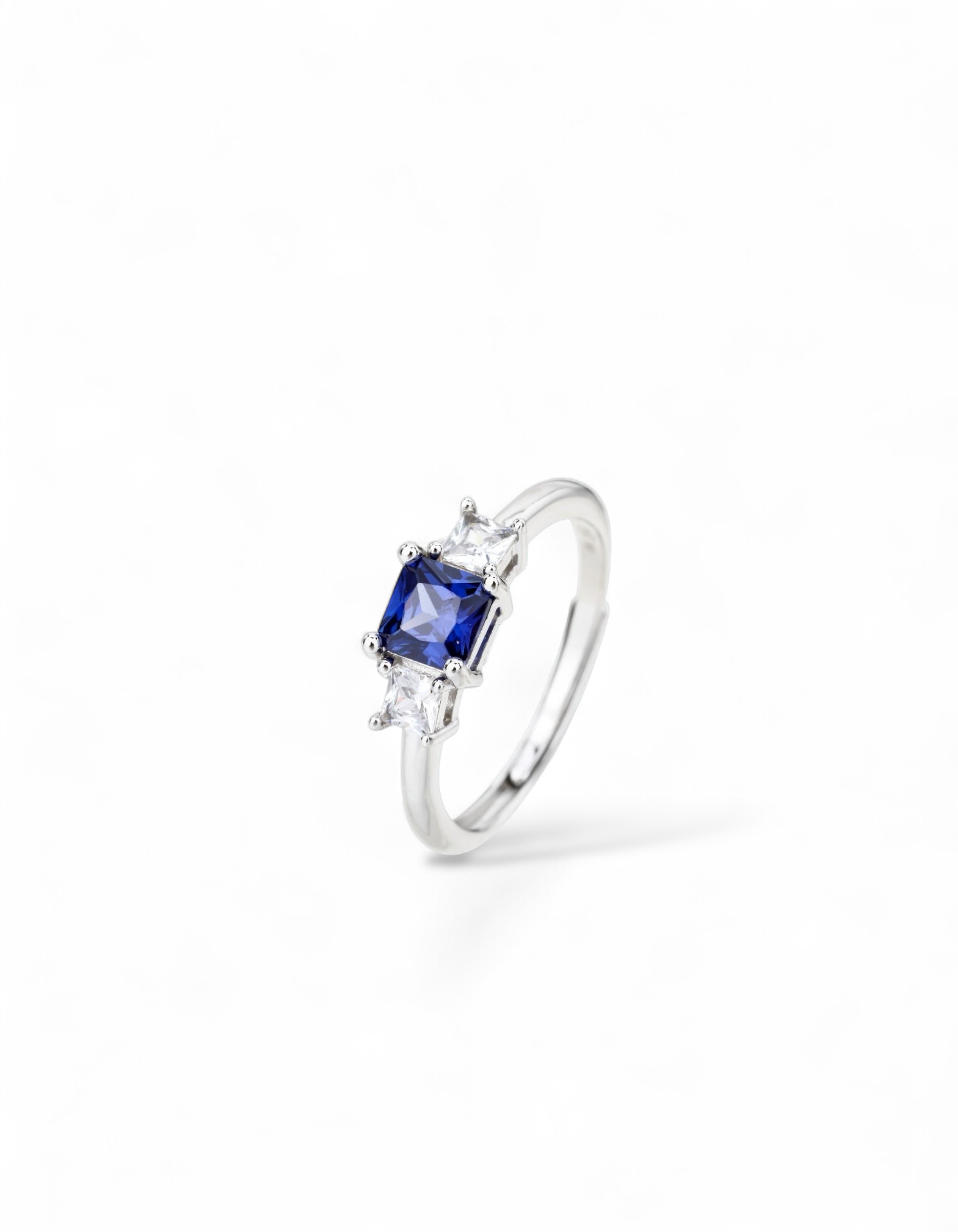 ANELLO CON ZIRCONE CENTRALE COLORATO