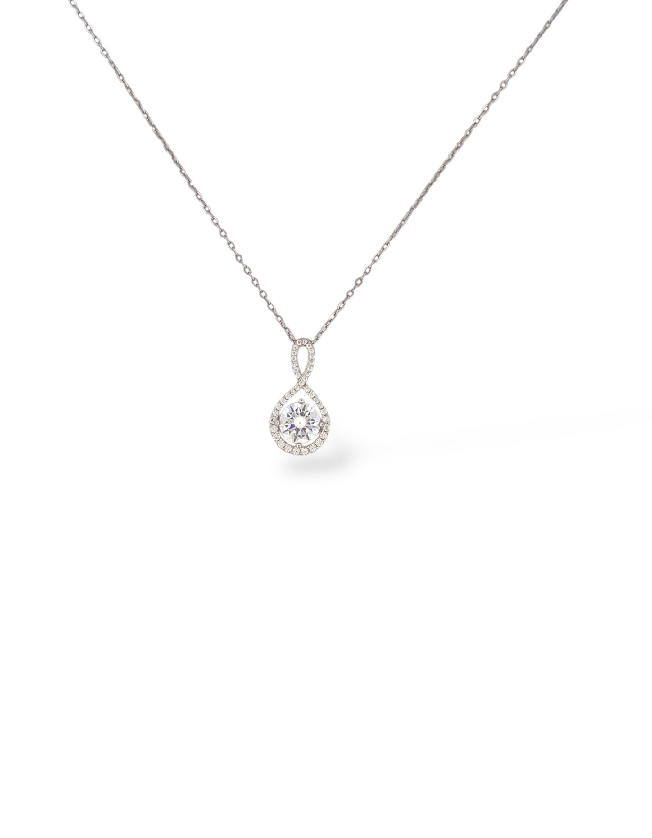 COLLLANA PENDENTE INFINITO CON BRILLANTE