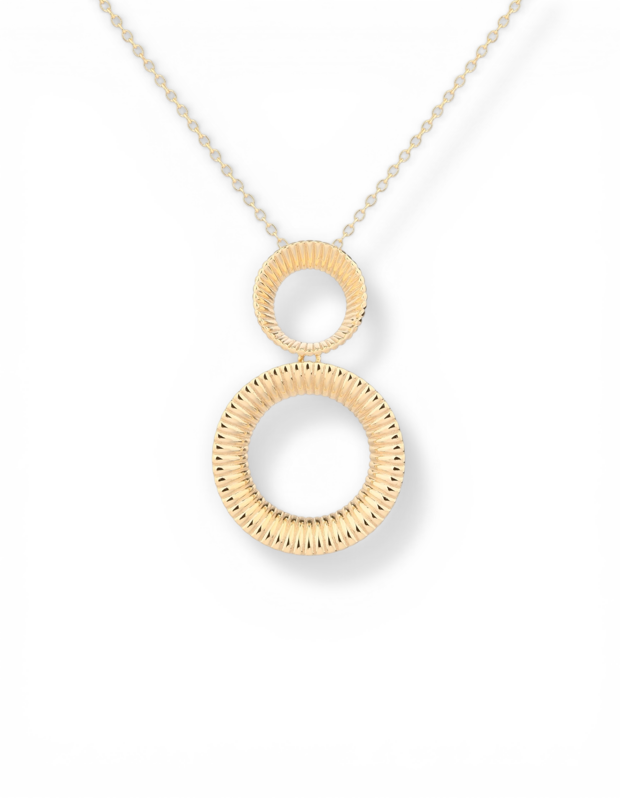 Collana pendente a doppio cerchio con lavorazione rigata in argento 925 placcato oro giallo Di Luce Bijoux.