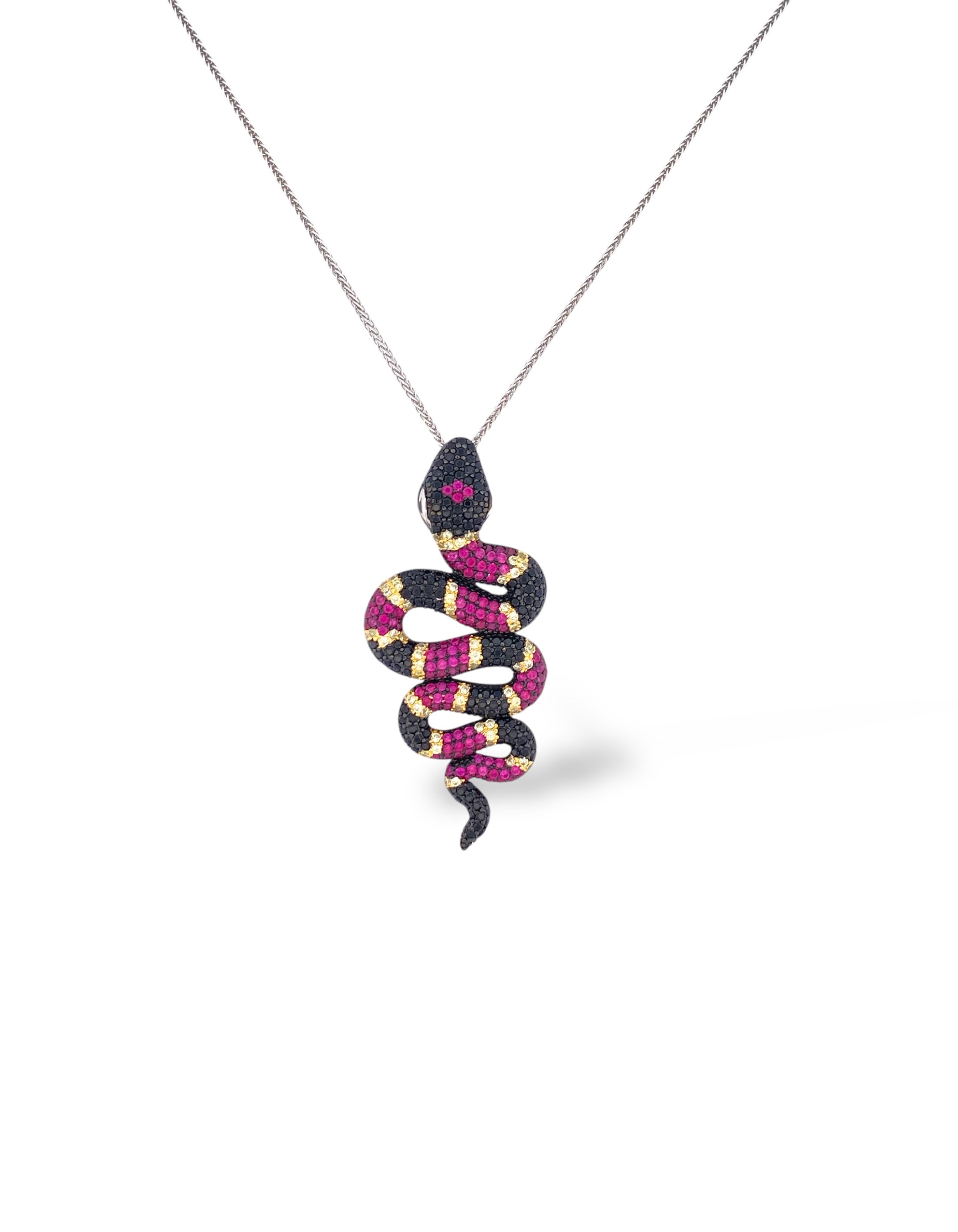 COLLANA SERPENTE IN ARGENTO 925 E ZICONIi NERO E MAGENTA